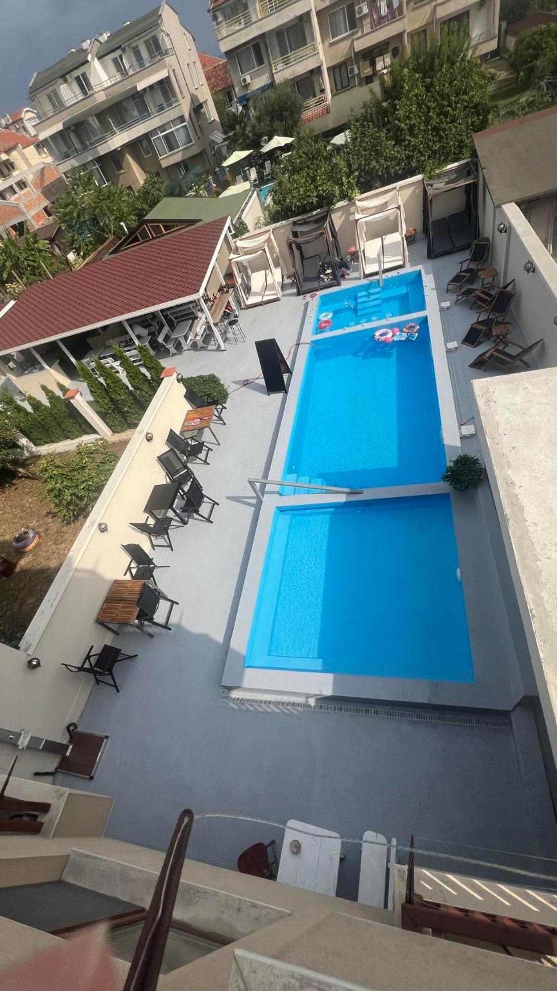 Family Hotel Malibu Černomorec Exterior foto