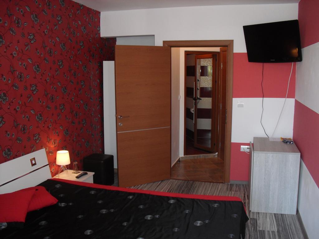 Family Hotel Malibu Černomorec Quarto foto