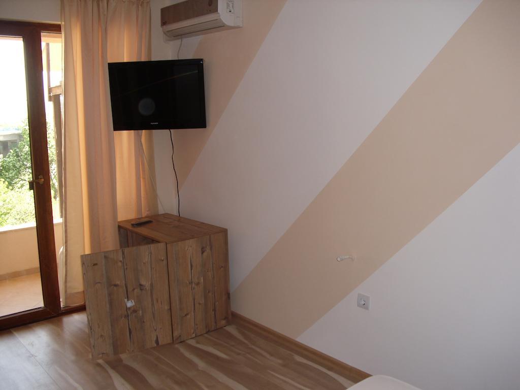 Family Hotel Malibu Černomorec Quarto foto